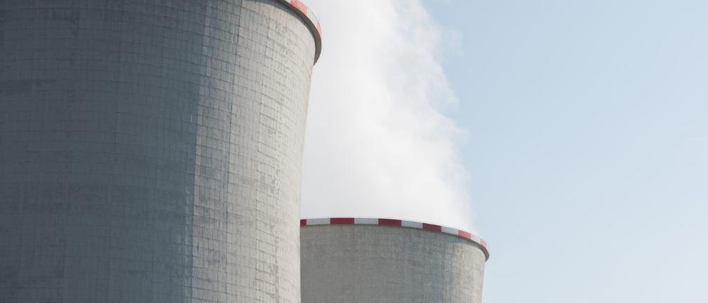 EDF i KHNP złożyły wiążące oferty na budowę do czterech reaktorów jądrowych w Czechach